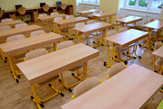 Klassenzimmer mit Tischen Gabi 2051 und Stühlen Gabi 1040